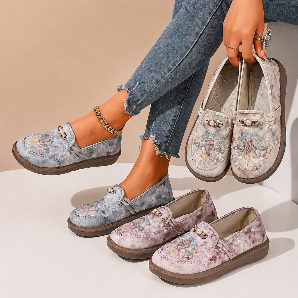 ROSALIND | Women’s Embroidered Velvet House Loafers