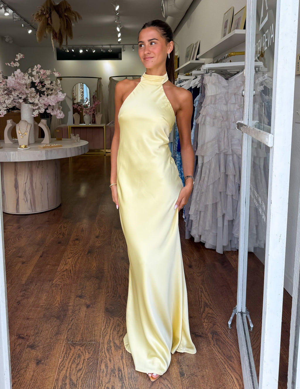 ZEYNEP | Chic Satin Halter Maxi Dress