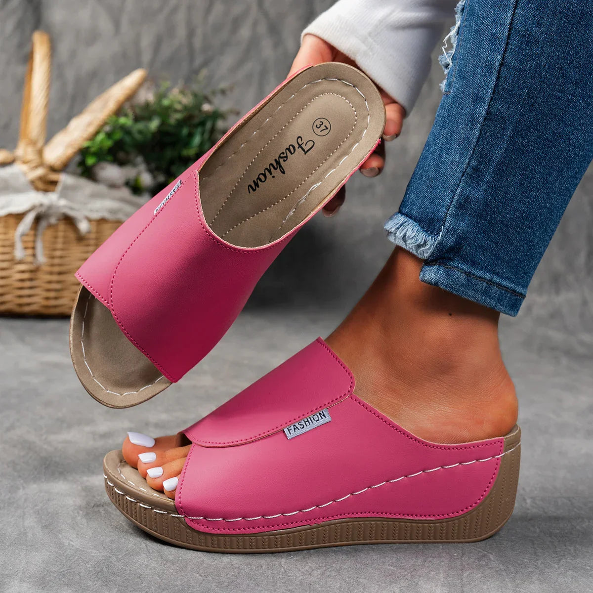 MIA - SLIP PLATFORM SANDALS