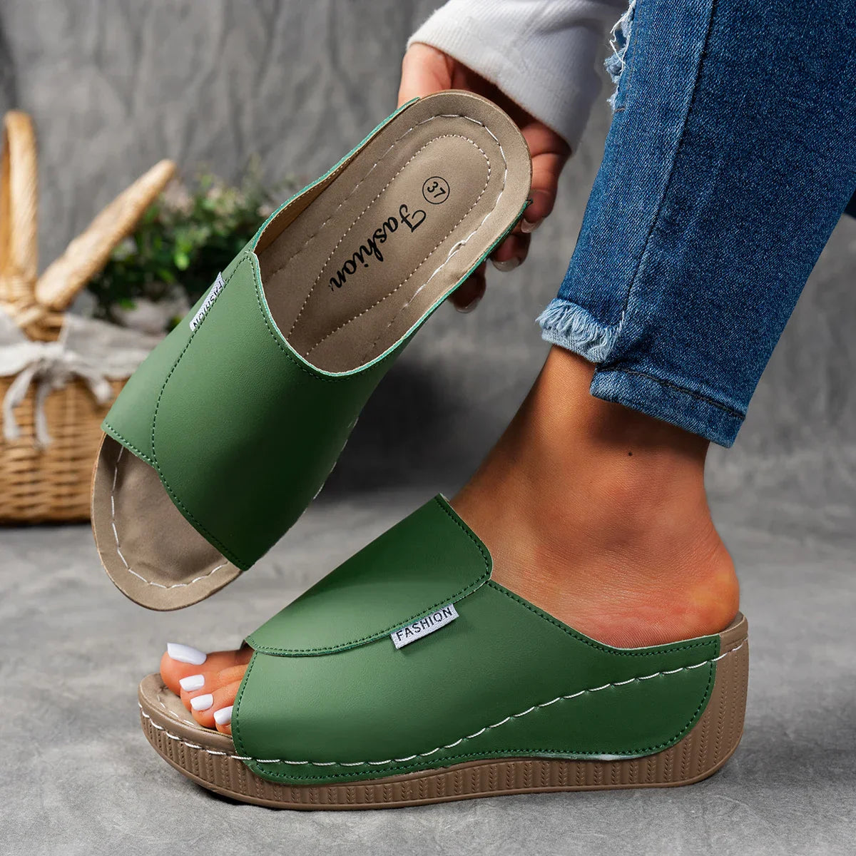 MIA - SLIP PLATFORM SANDALS