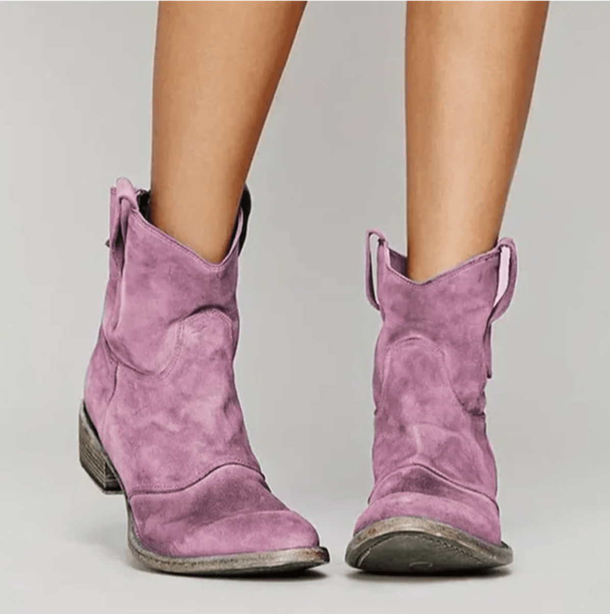 SAVANNAH | Women’s Distressed Western Ankle Boots