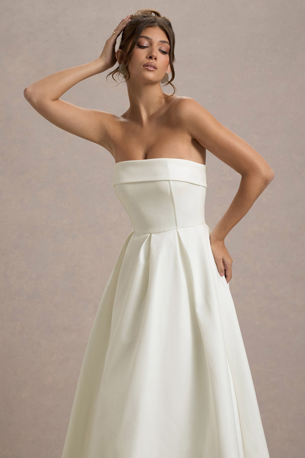 ANNE | Chic Off-Shoulder Midi Dress
