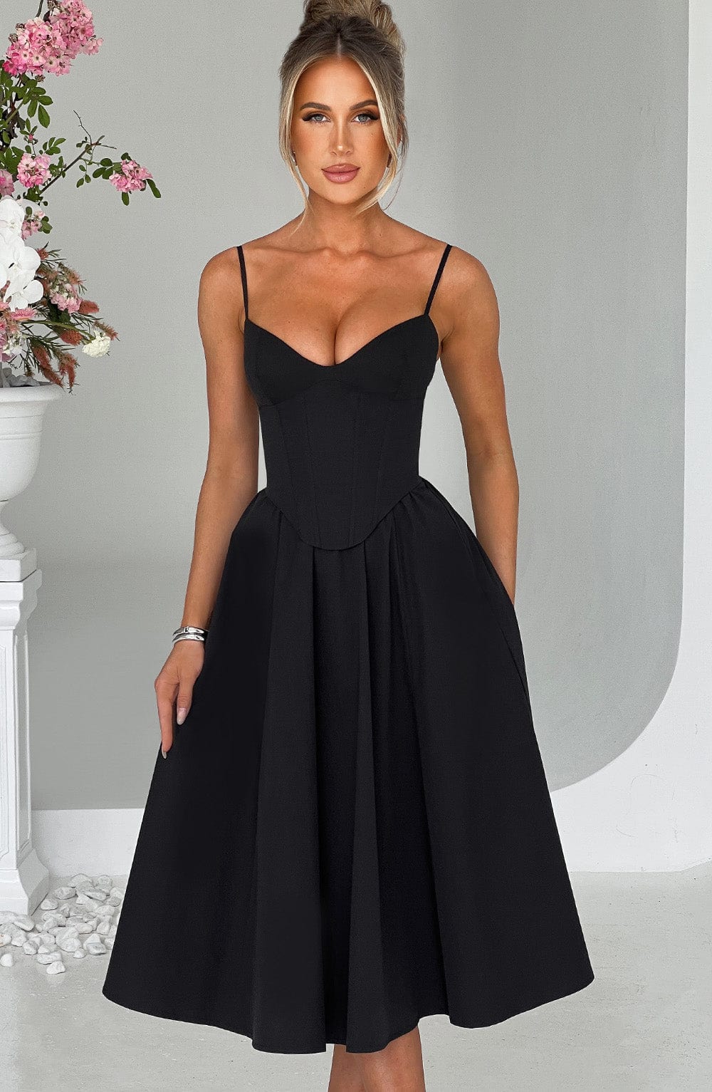 MAILEEN | Chic Corset-Style Midi Dress