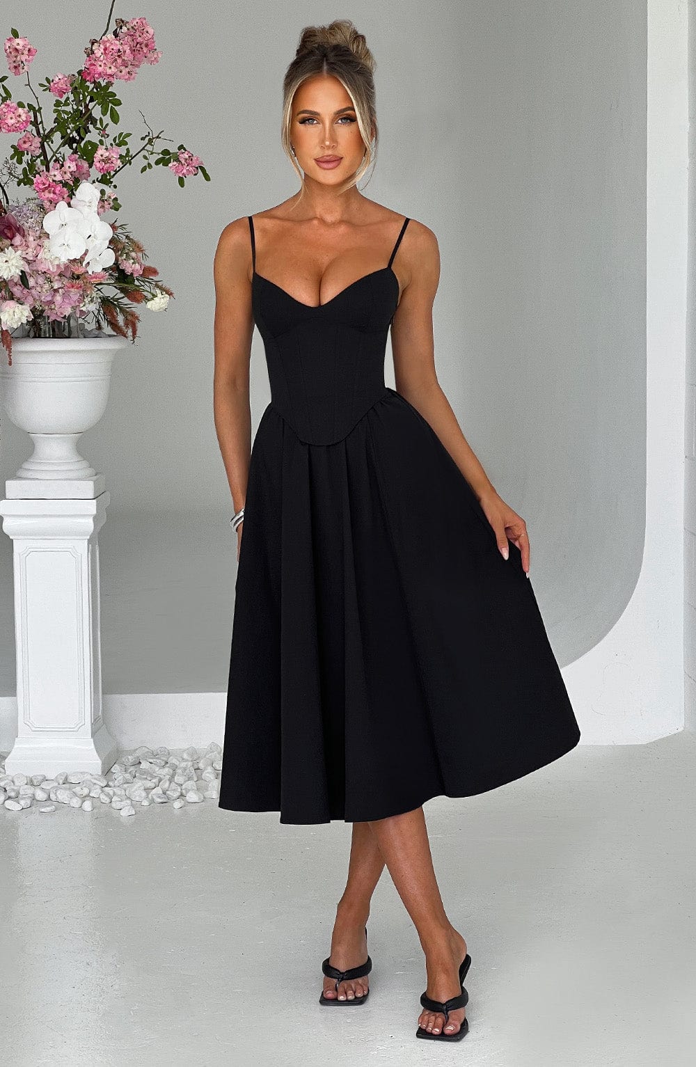 MAILEEN | Chic Corset-Style Midi Dress